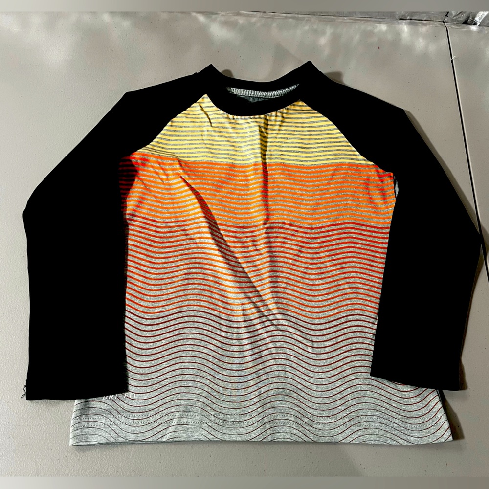 Boys, Nike, long sleeve shirt with dry fit material